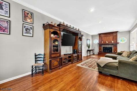 21 Harvest Drive Hillsborough NJ 08844