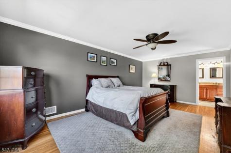 21 Harvest Drive Hillsborough NJ 08844