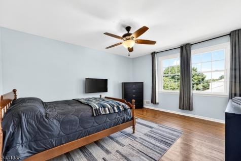 21 Harvest Drive Hillsborough NJ 08844