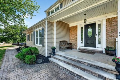 21 Harvest Drive Hillsborough NJ 08844