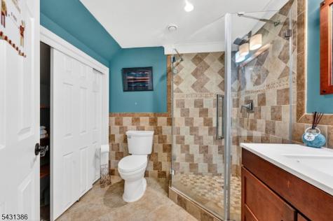 21 Harvest Drive Hillsborough NJ 08844
