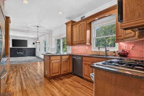 1114 Van Arsdale Drive Branchburg NJ 08853
