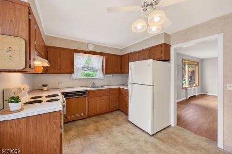 2114 Ludlow Street Rahway NJ 07065