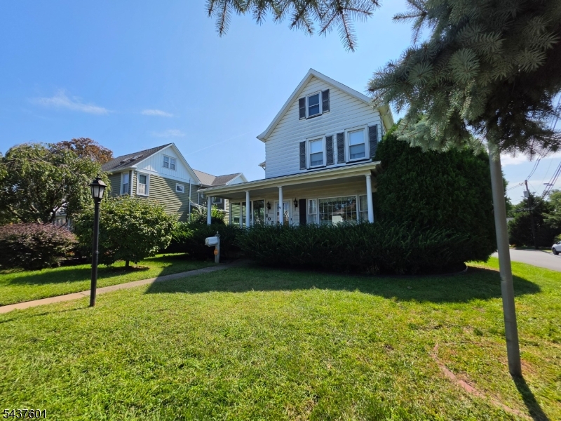 205 Green Street Woodbridge NJ 07095