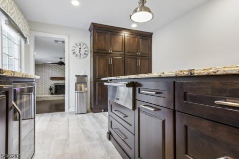 7 Lucille Drive Parsippany-troy Hills NJ 07054