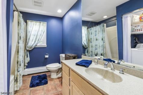 7 Lucille Drive Parsippany-troy Hills NJ 07054