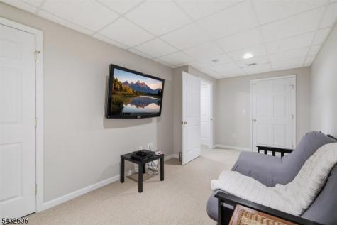 3 Lincoln Avenue Franklin NJ 08540