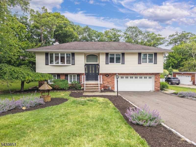 66 Robert Street North Haledon NJ 07508
