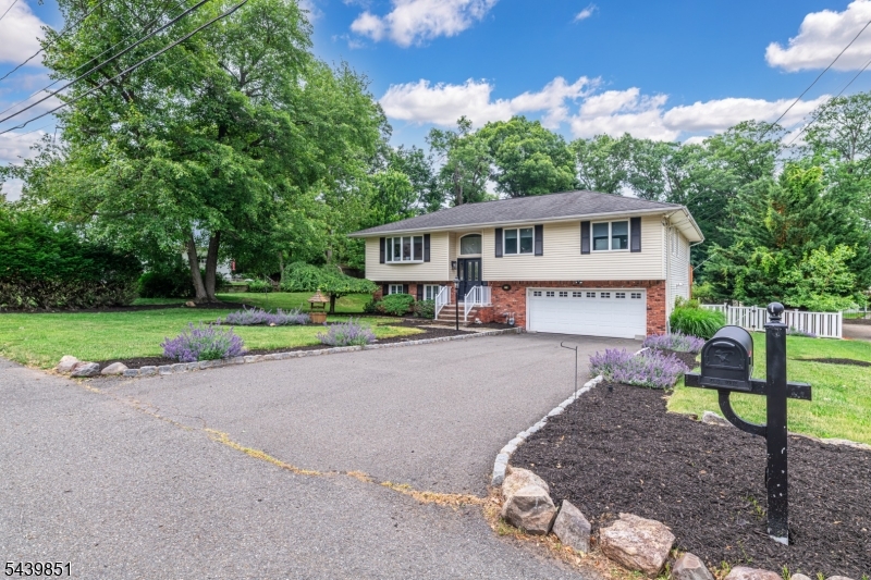 66 Robert Street North Haledon NJ 07508