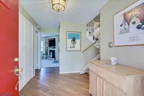 68 Beechwood Avenue Edison NJ 08837