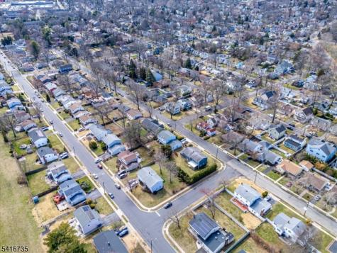 68 Beechwood Avenue Edison NJ 08837