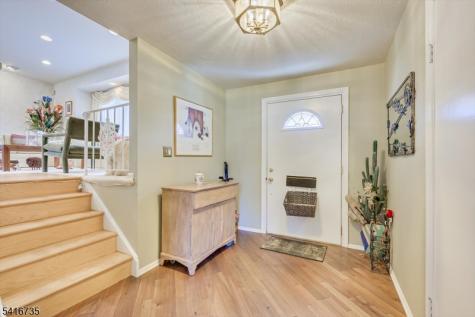 68 Beechwood Avenue Edison NJ 08837