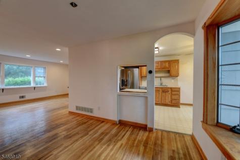15 Jocelyn Place Pequannock NJ 07444