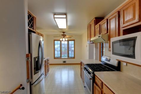 15 Jocelyn Place Pequannock NJ 07444