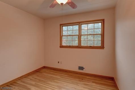 15 Jocelyn Place Pequannock NJ 07444