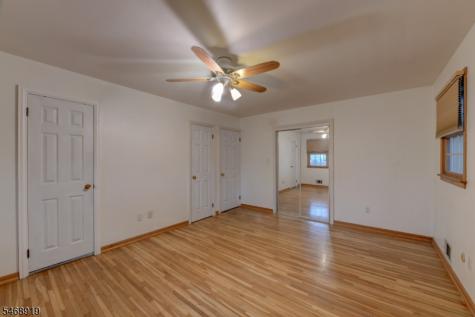 15 Jocelyn Place Pequannock NJ 07444