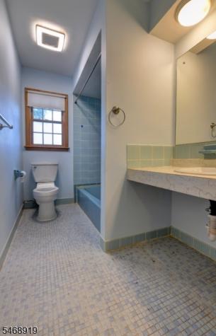 15 Jocelyn Place Pequannock NJ 07444