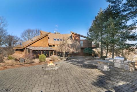 40 Fernwood Road Wantage NJ 07461