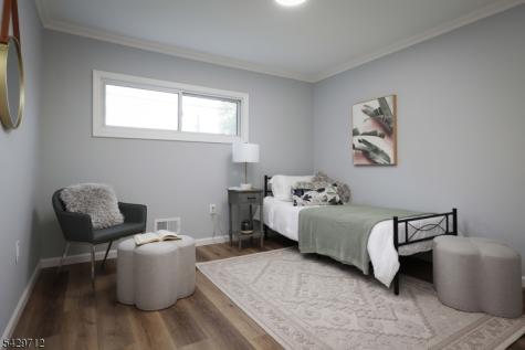 81 Hutchinson Street Clark NJ 07066