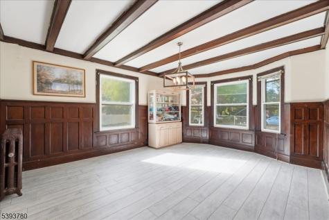 253 Midland Avenue East Orange NJ 07017