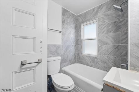 253 Midland Avenue East Orange NJ 07017