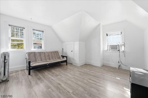 253 Midland Avenue East Orange NJ 07017