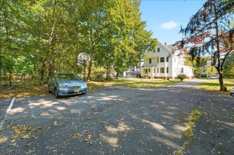 253 Midland Avenue East Orange NJ 07017