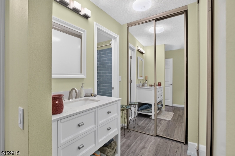 484 Fairton Drive Monroe NJ 08831