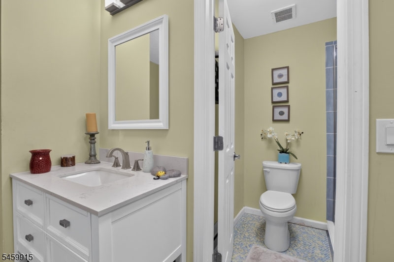 484 Fairton Drive Monroe NJ 08831