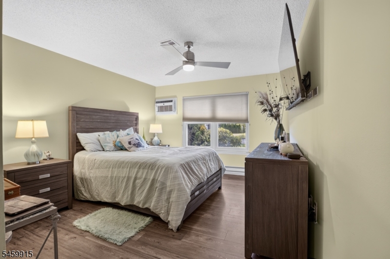 484 Fairton Drive Monroe NJ 08831