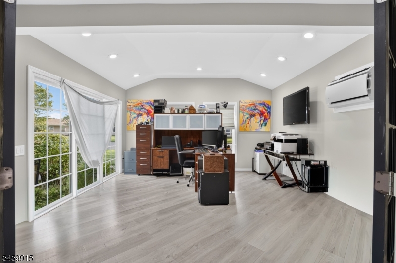 484 Fairton Drive Monroe NJ 08831