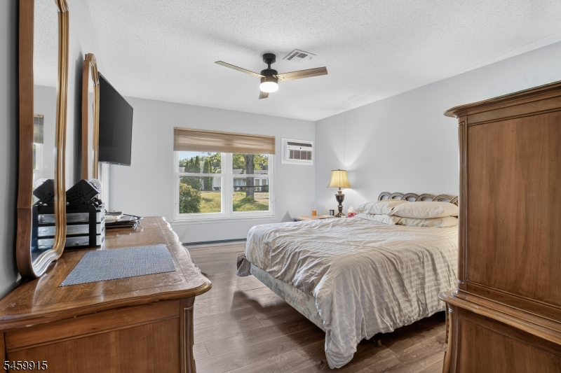 484 Fairton Drive Monroe NJ 08831