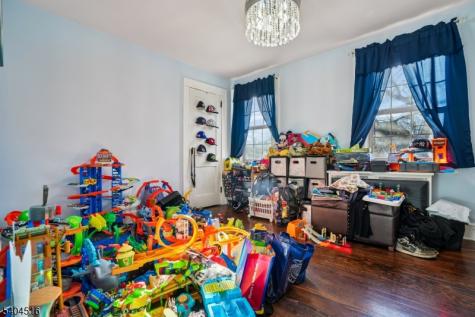 228 Totowa Road Totowa NJ 07512