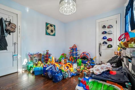 228 Totowa Road Totowa NJ 07512