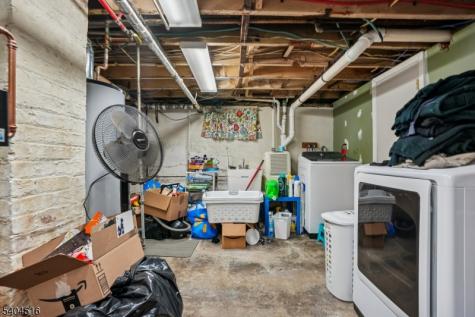 228 Totowa Road Totowa NJ 07512