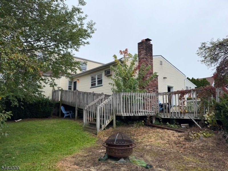 13 White Oak Drive Lodi NJ 07644