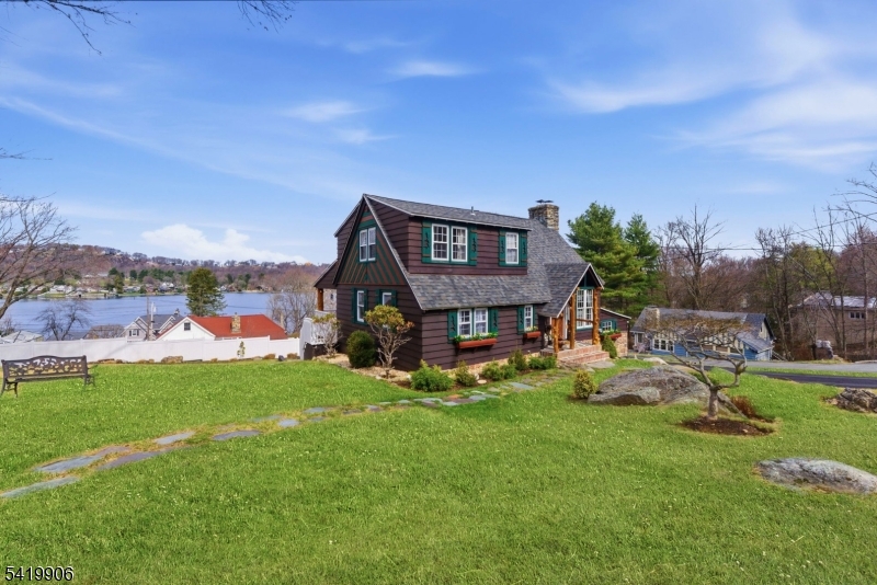 270 Springbrook Trail Sparta NJ 07871
