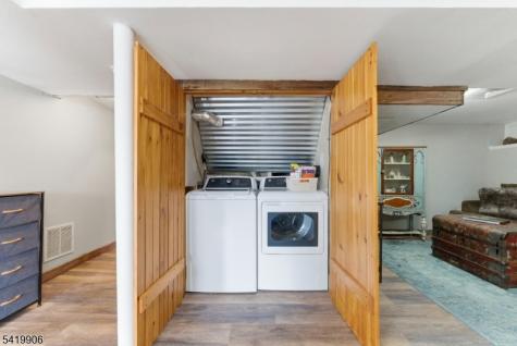 270 Springbrook Trail Sparta NJ 07871