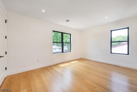 38 Lehigh Avenue Clifton NJ 07012