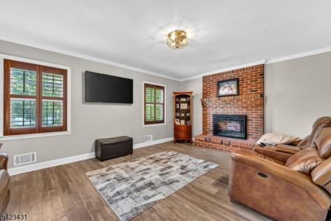 19 Daniel Drive Hillsborough NJ 08844