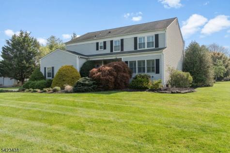 19 Daniel Drive Hillsborough NJ 08844