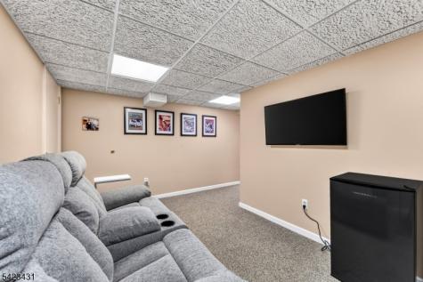 19 Daniel Drive Hillsborough NJ 08844