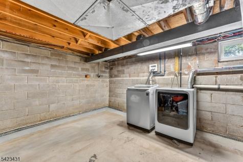 19 Daniel Drive Hillsborough NJ 08844