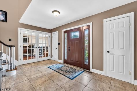 19 Daniel Drive Hillsborough NJ 08844