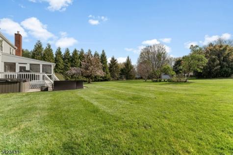 19 Daniel Drive Hillsborough NJ 08844