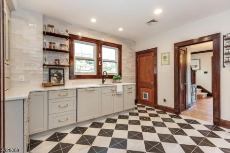 97 Boyden Avenue Maplewood NJ 07040