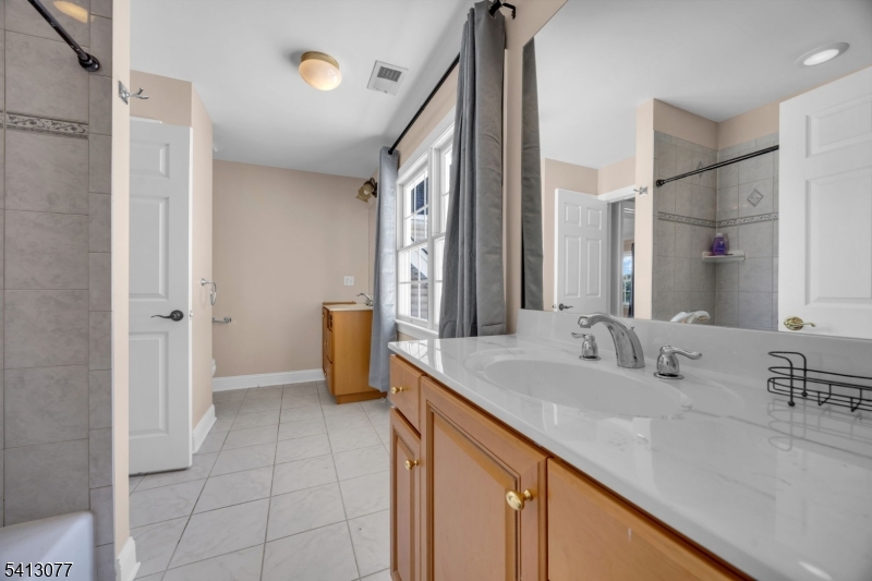 201 Sidney Road Franklin NJ 08867