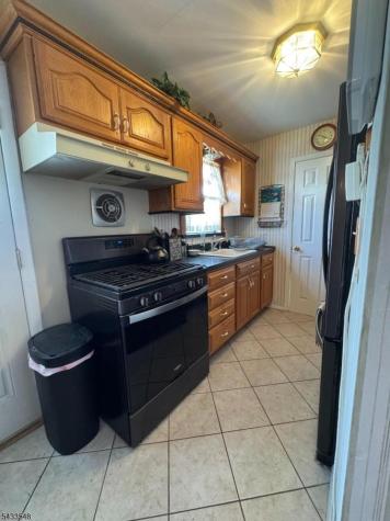 12 Bernice Road Belleville NJ 07109