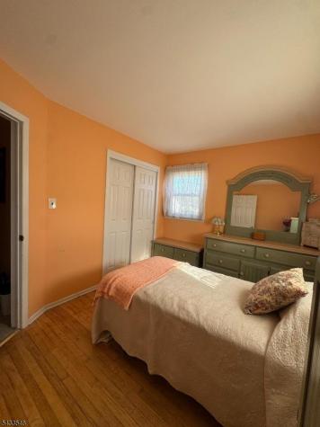12 Bernice Road Belleville NJ 07109