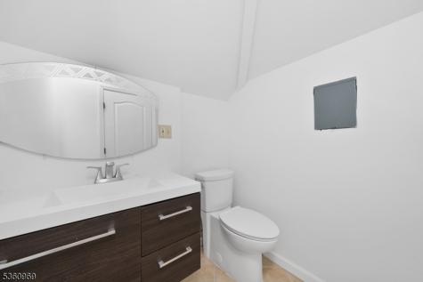 47 Cutlass Road Kinnelon NJ 07405